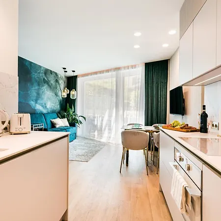 Apartmán Boutique Diorit With Garage And Terrace Komín