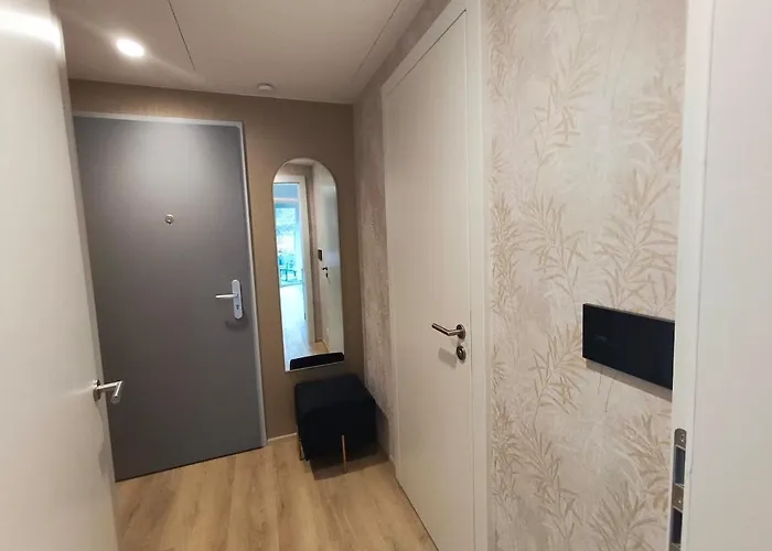 Boutique Diorit With Garage And Terrace Apartment